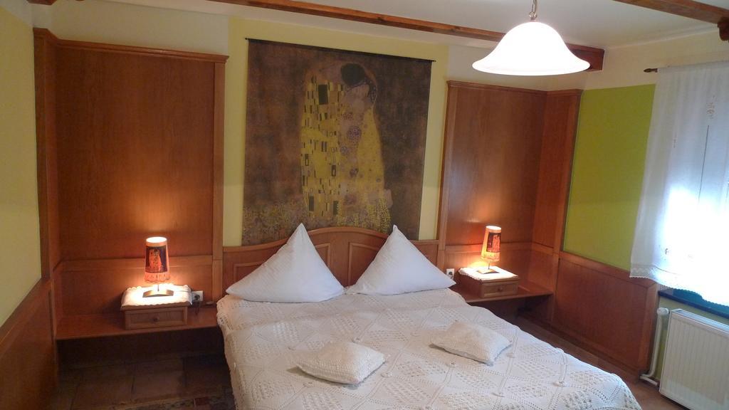 Gosciniec Stara Kuznia Hotel Debska Kuznia Eksteriør billede