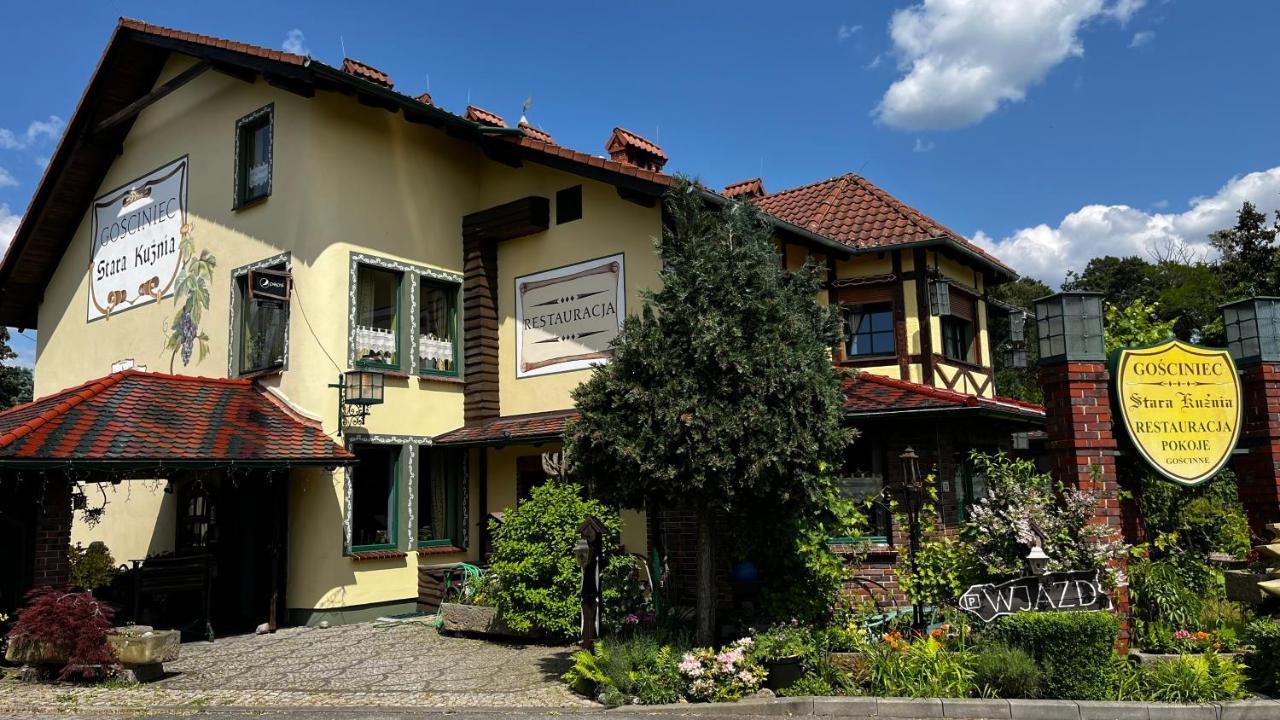 Gosciniec Stara Kuznia Hotel Debska Kuznia Eksteriør billede